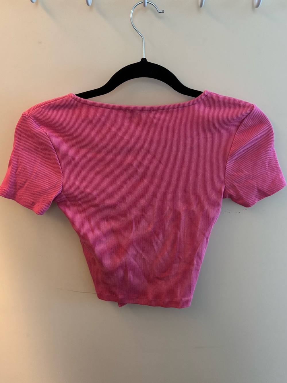 Pink Ruched Crop Top - Picture 2 of 4